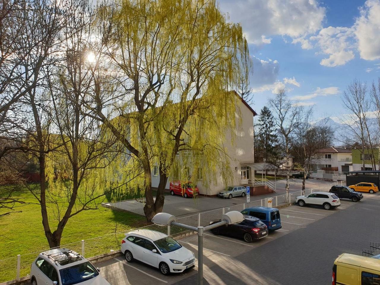 Apartmány Urban Poprad Esterno foto